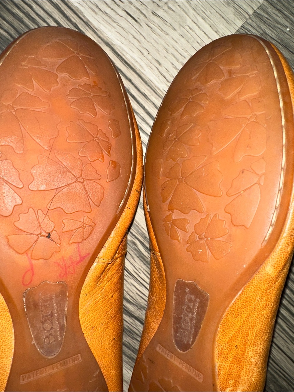 Born Adelisa leather flats tan floral toe women’s size 8 - Picture 9 of 14